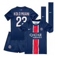 Dětský fotbalový dres Paris Saint-Germain Randal Kolo Muani #23 2024-25 Domácí Krátký Rukáv (+ trenýrky)